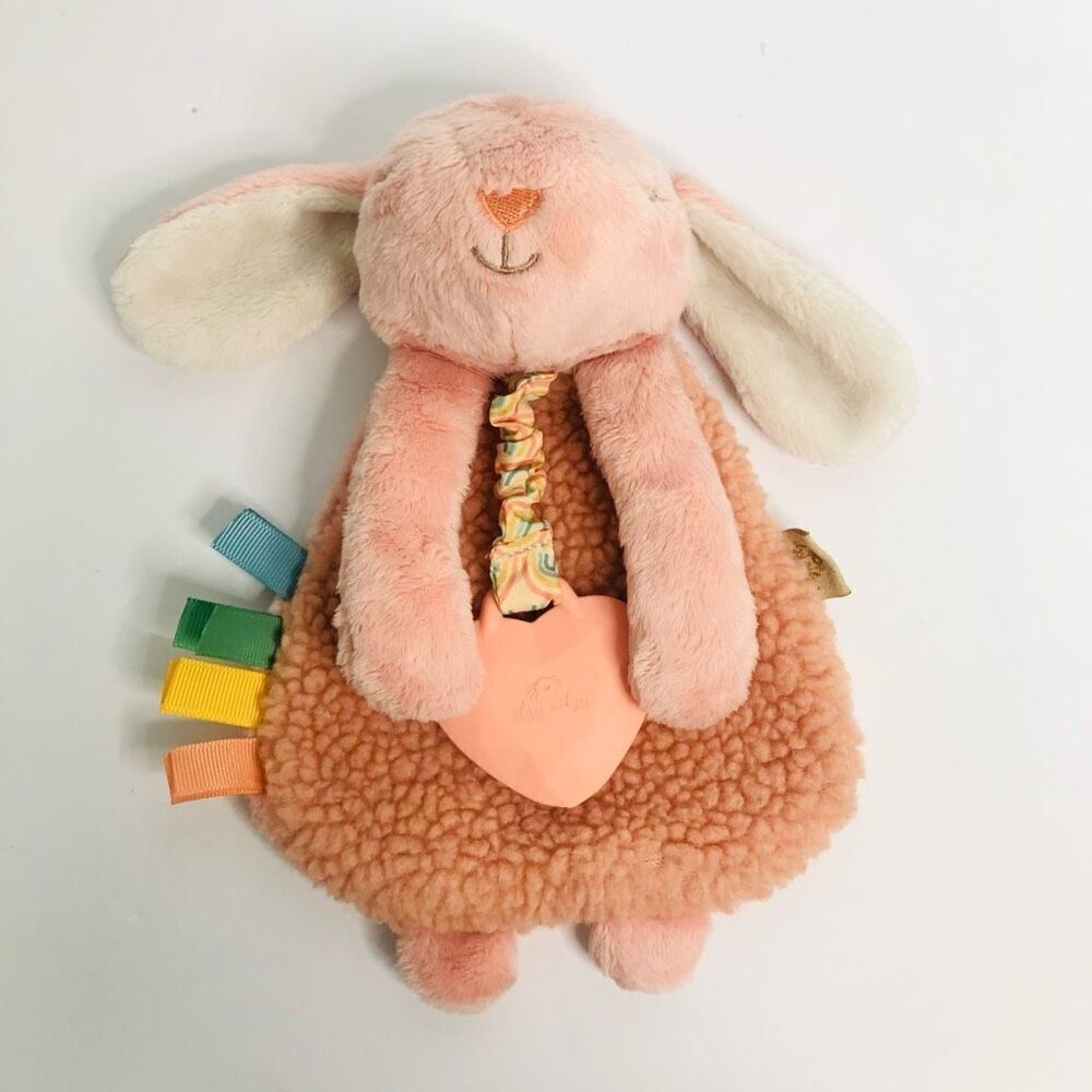 itzy ritzy lovey pink bunny teether toy pull tags crunchy sherpa sensory toy plu